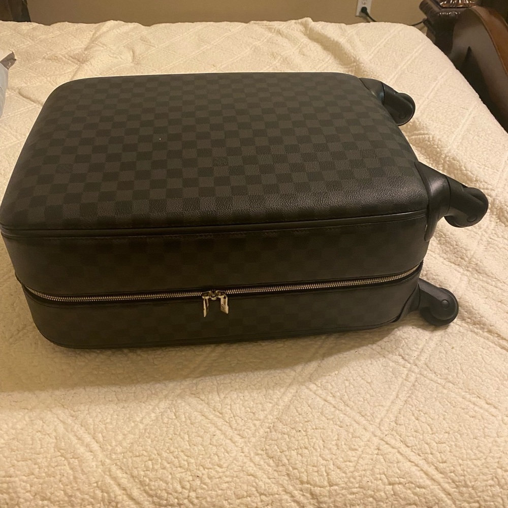 Louis Vuitton Zephyr 55 Trolley Rolling Luggage